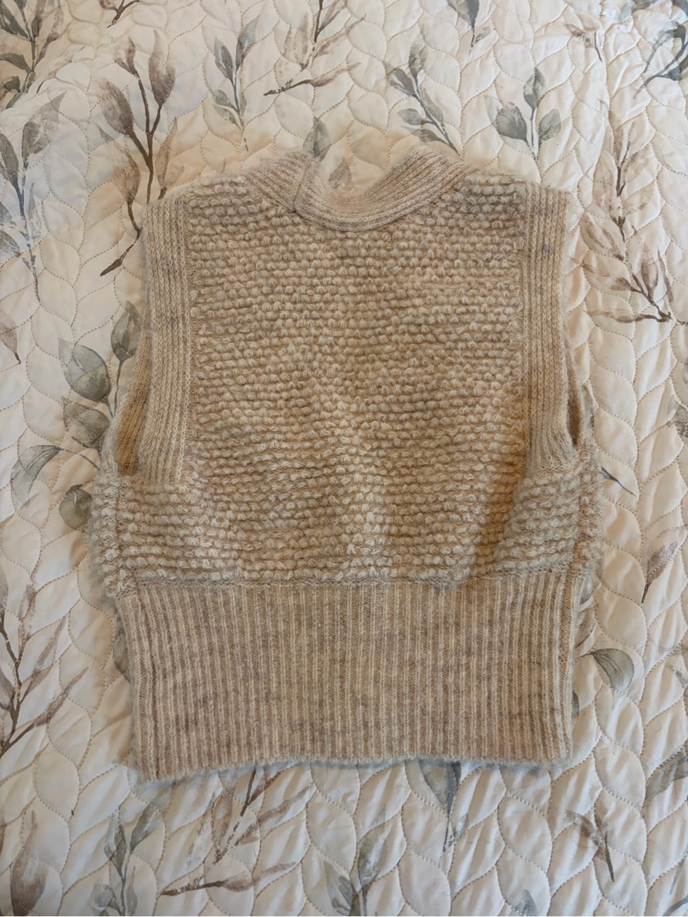 Urban Outfitters Beige Knit V-Neck Button Vest - Picture 2 of 3